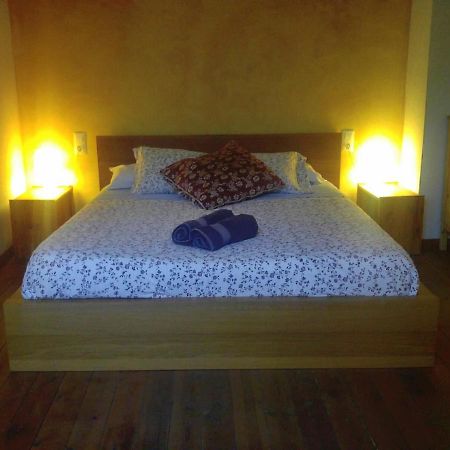 Apartamentos Saltarel-Lo Besalu Ngoại thất bức ảnh
